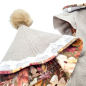 Preview: Walkweste mit spitzer Kapuze und Bommel